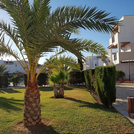 Casa Baja Naturista Con Patio En Primera Linea! Вера Экстерьер фото